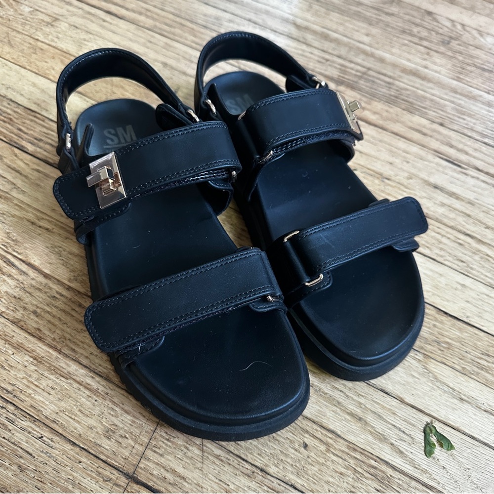 Steve Madden Mona Multi Strap Sandal